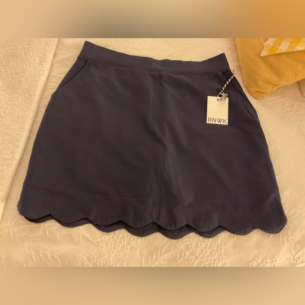 ❤️NWT Renwick Scallop Hem Woven Golf Tennis Skort Navy Blue Size Medium